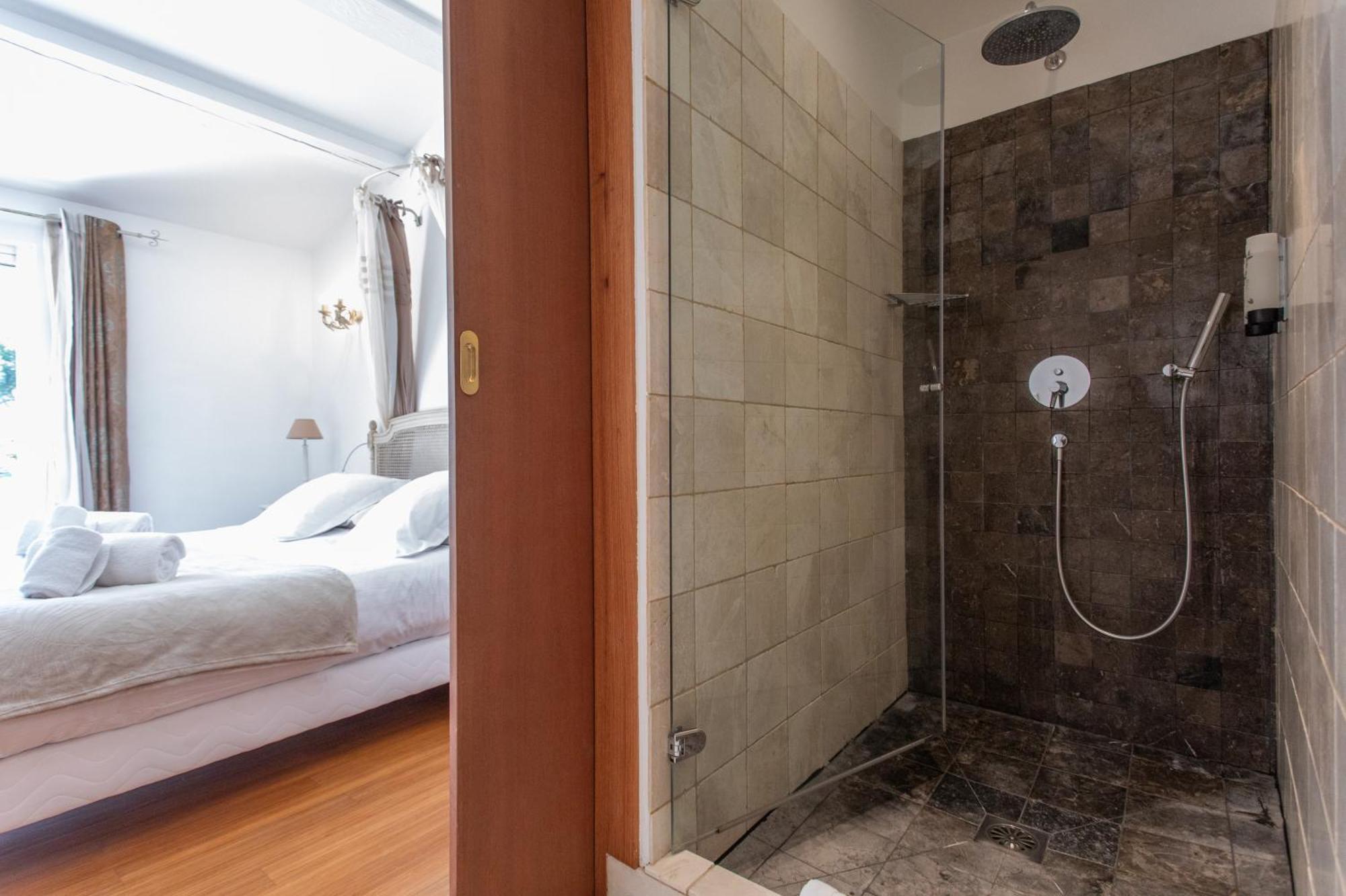 Hotel Le Verger Maelvi 그리모 외부 사진